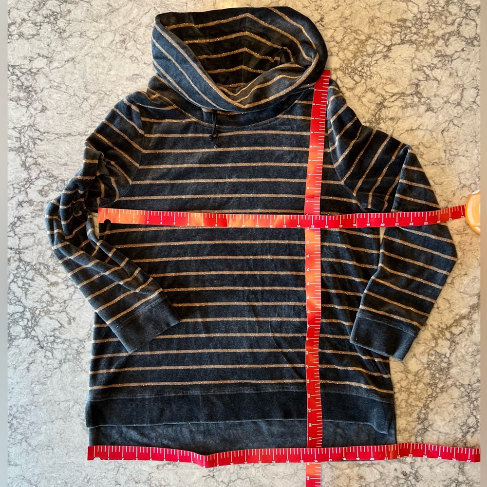 Zenergy by Chico’s Velour Lurex Stripe Cowl Neck Top - Chico’s Size 1 / Medium - Picture 7 of 15